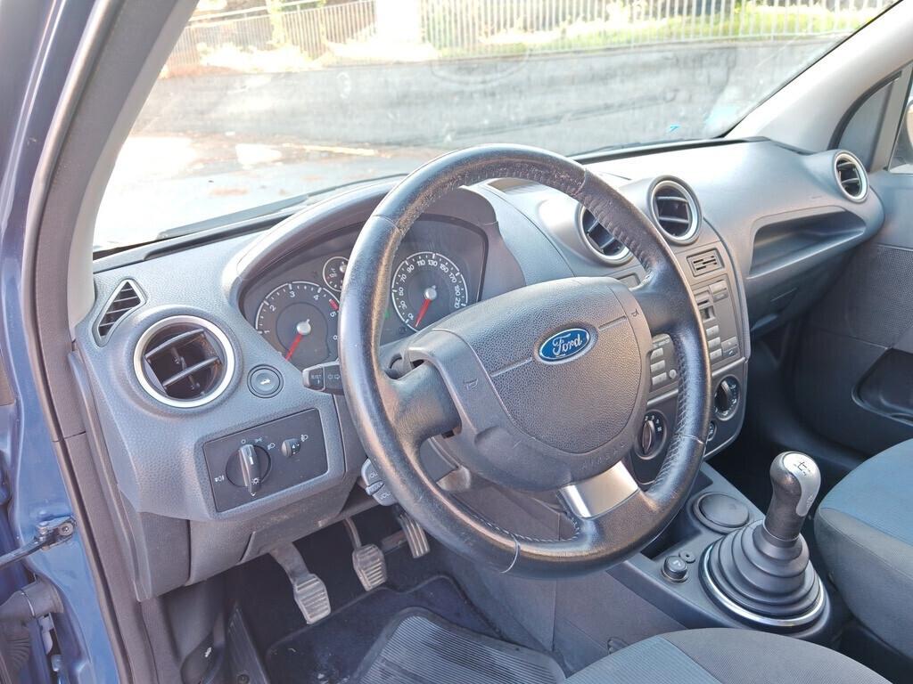 Ford Fiesta 1.4 TDC Diesel con 140.000Km