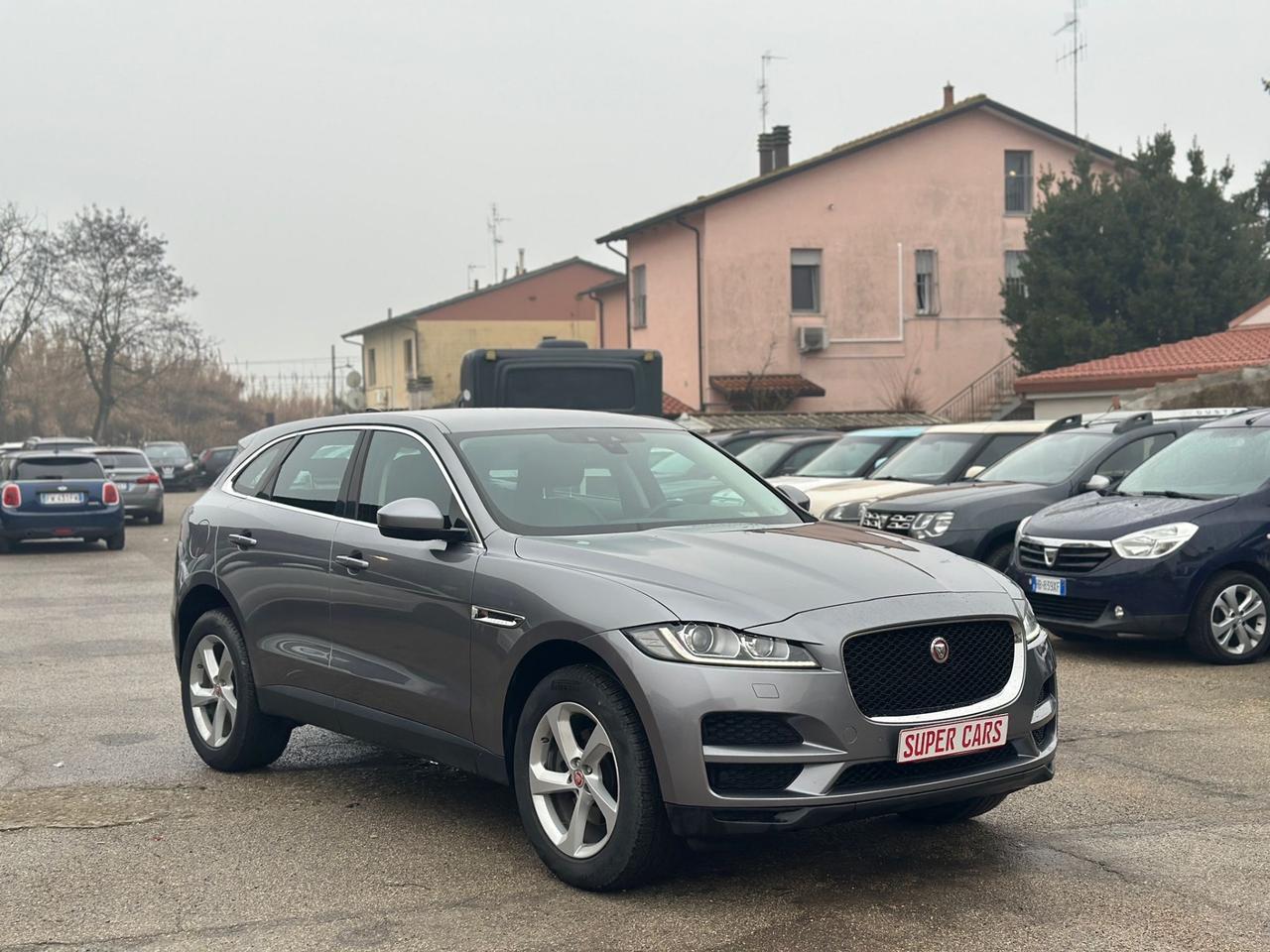 Jaguar F-Pace 2.0 D 180 CV AWD aut. R-Sport