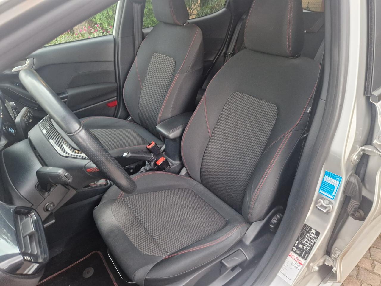 Ford Fiesta 1.0 Ecoboost Hybrid 125 CV 5 porte ST-Line