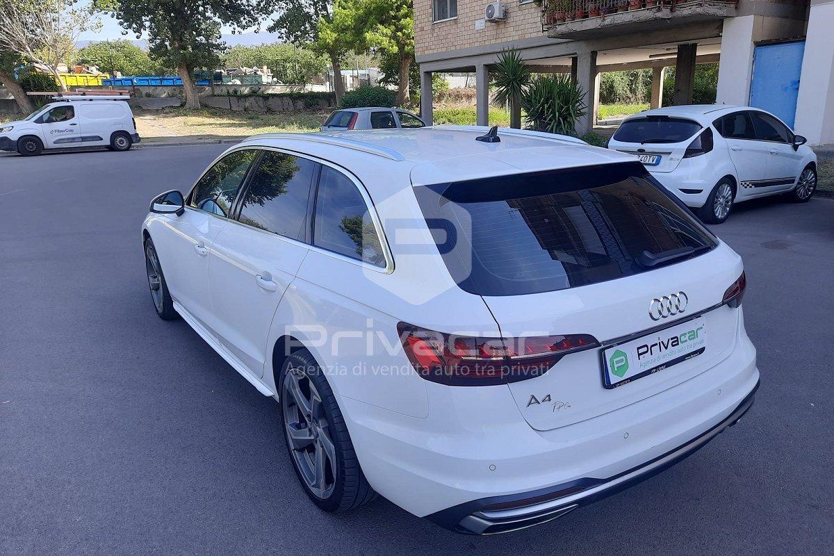 AUDI A4 30 TDI/136 CV S tronic Business Advanced