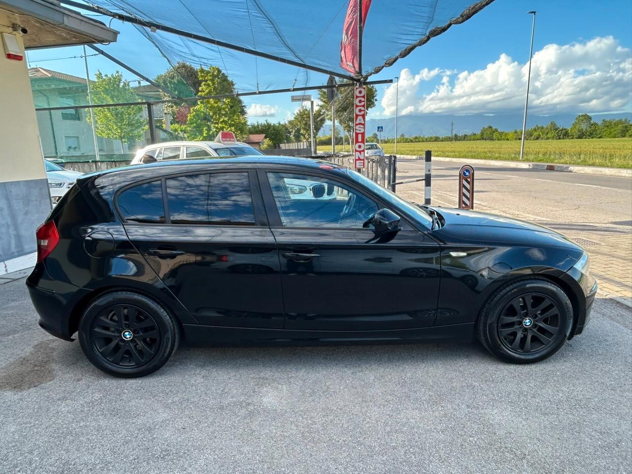BMW 118D 143CV 5p. auto - OK NEOPATENTATI
