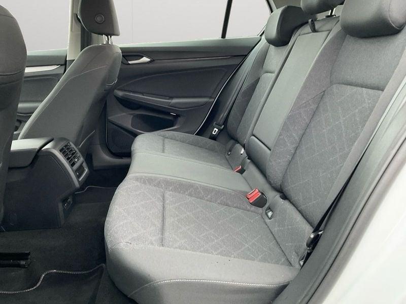 Volkswagen Golf 2.0 TDI Life NAVI LED ACC