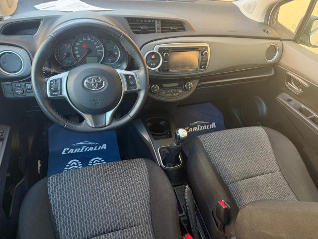 TOYOTA Yaris 1.3 5 porte Lounge