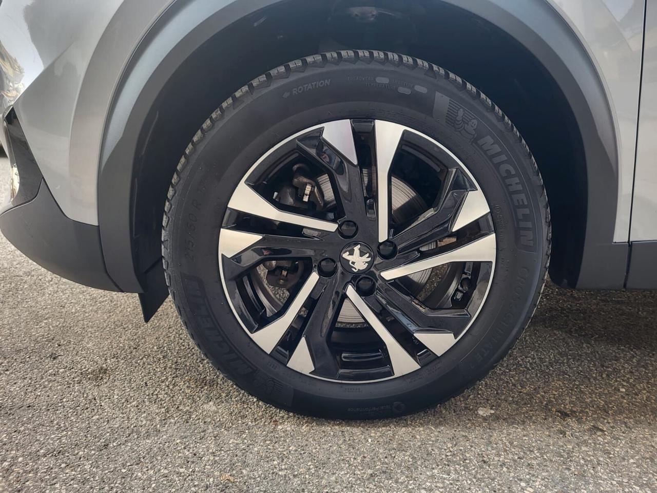 Peugeot 2008 HDi 130 EAT8 Allure+Led+Cerchi 17...