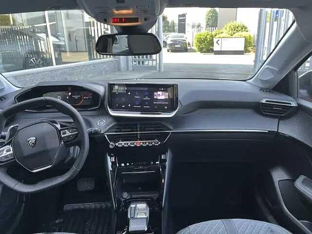 Peugeot 208 1.2 Hybrid 110cv ALLURE + ACCESS PACK KM ZERO