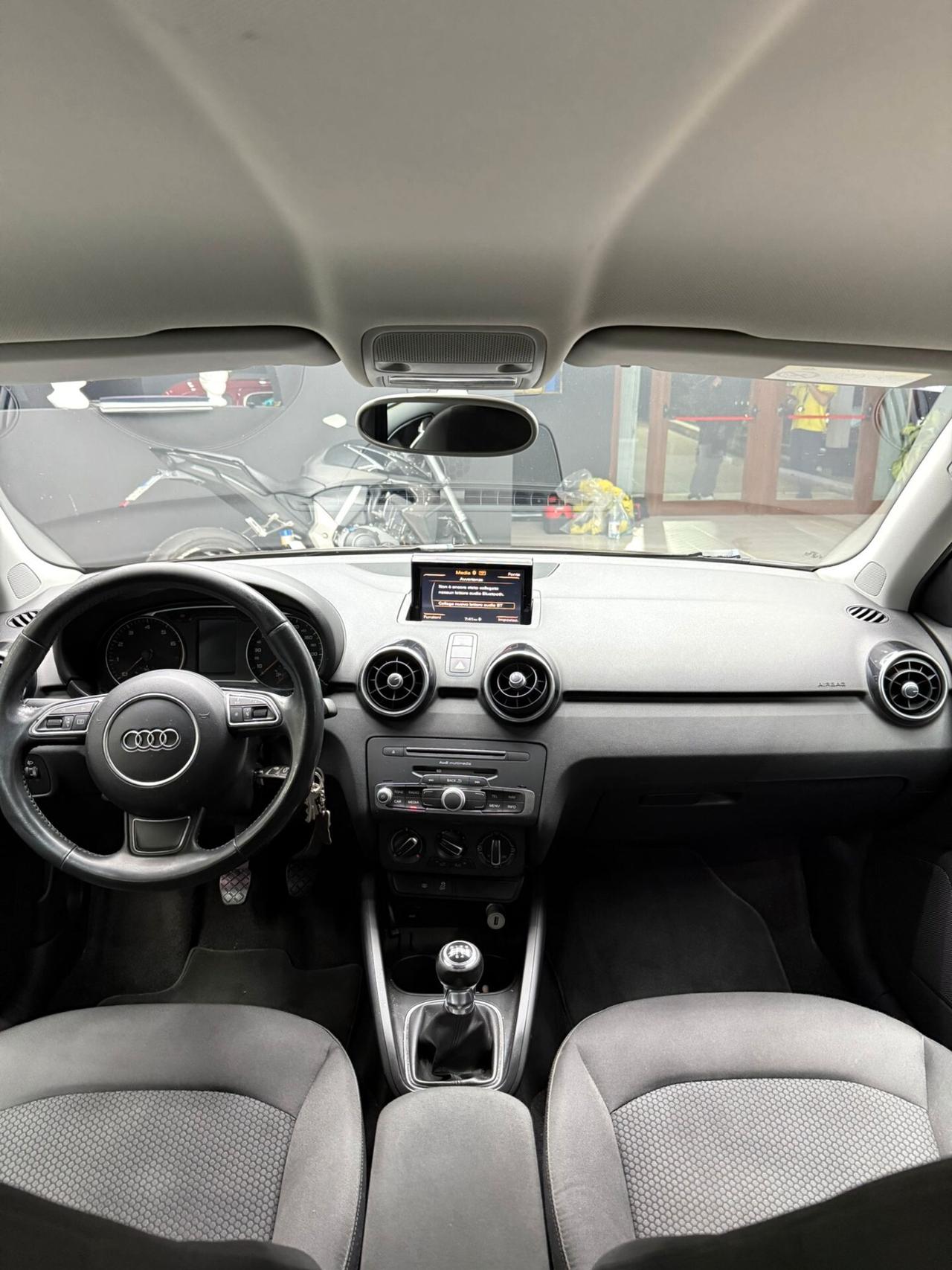 Audi A1 1.0 TFSI ultra Admired