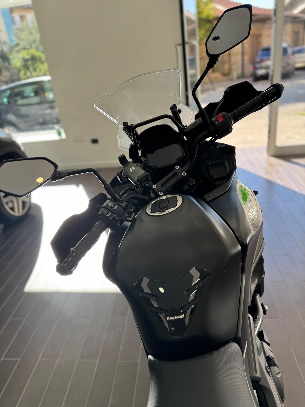 Kawasaki Versys 650 TOURING