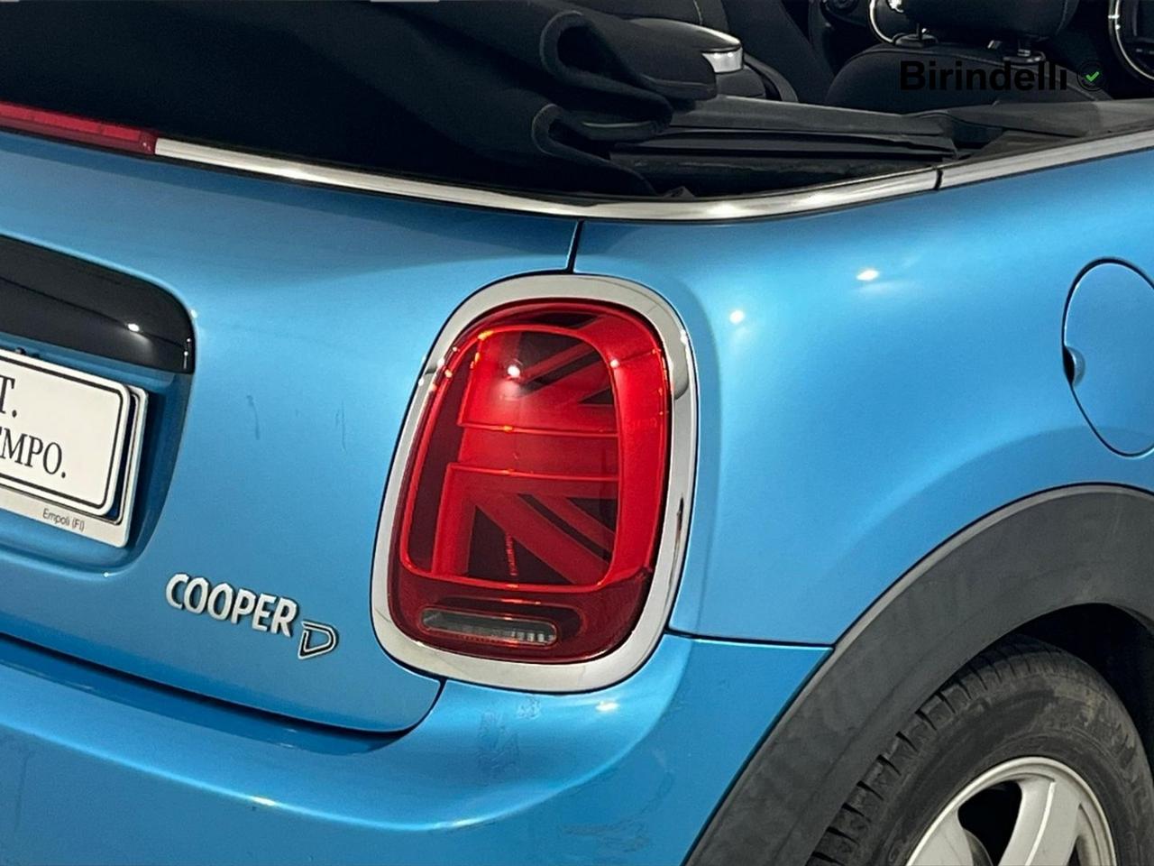 MINI Mini Cabrio (F57) - Mini 1.5 Cooper D Cabrio