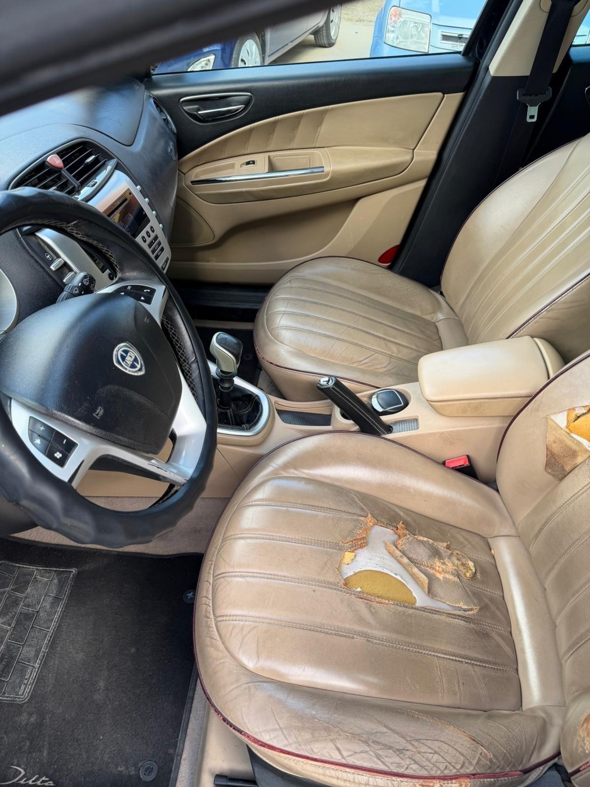 Lancia Delta 1.6 MJT DPF Platino