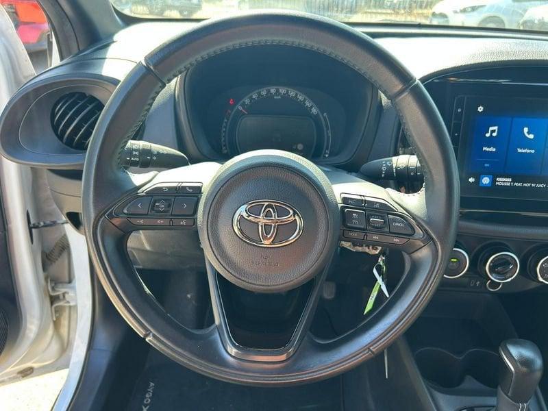 Toyota Aygo X 1.0B (72 CV) Active S-CVT