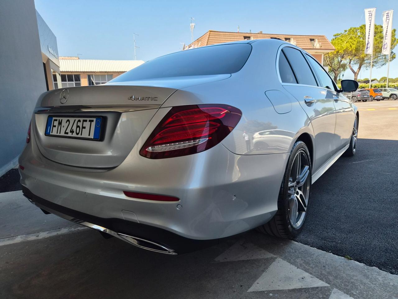 Mercedes-benz E 220 d Auto Premium Plus