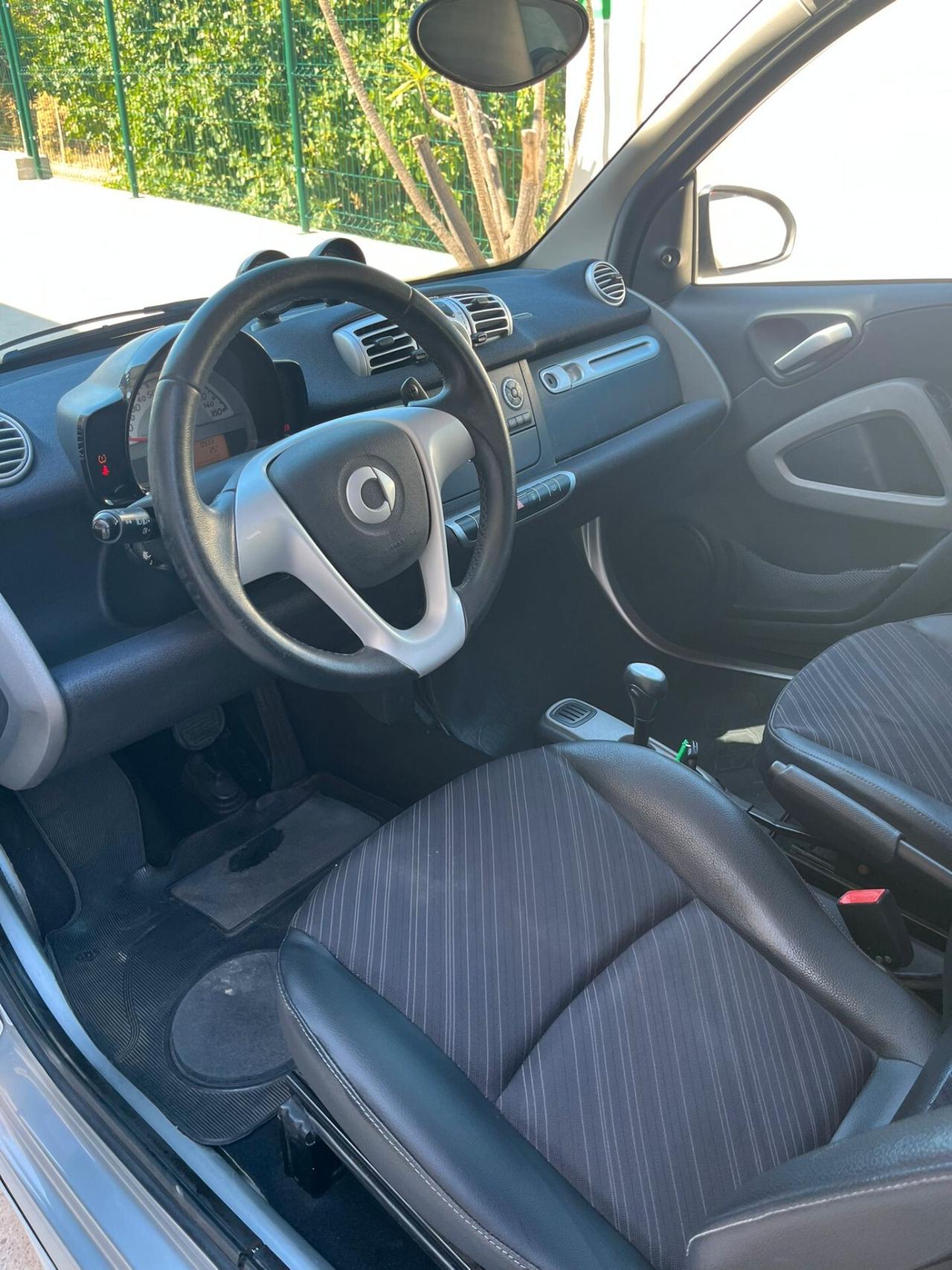 Smart ForTwo 1000 62 kW coupé pulse