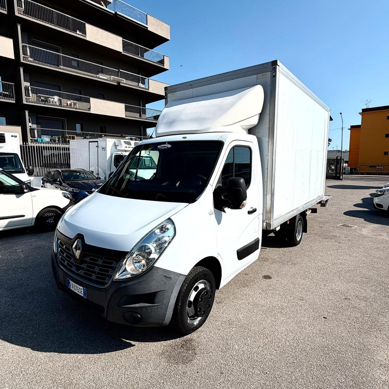 RENAULT MASTER 2.3dci CON SPONDA