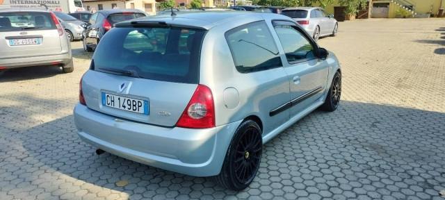 Renault Clio 2.0 16v Sport 3p