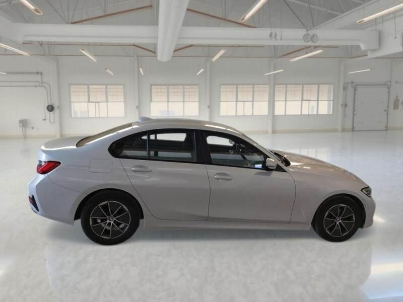 BMW 318D MHEV 48V ADVANTAGE - Luglio 2021