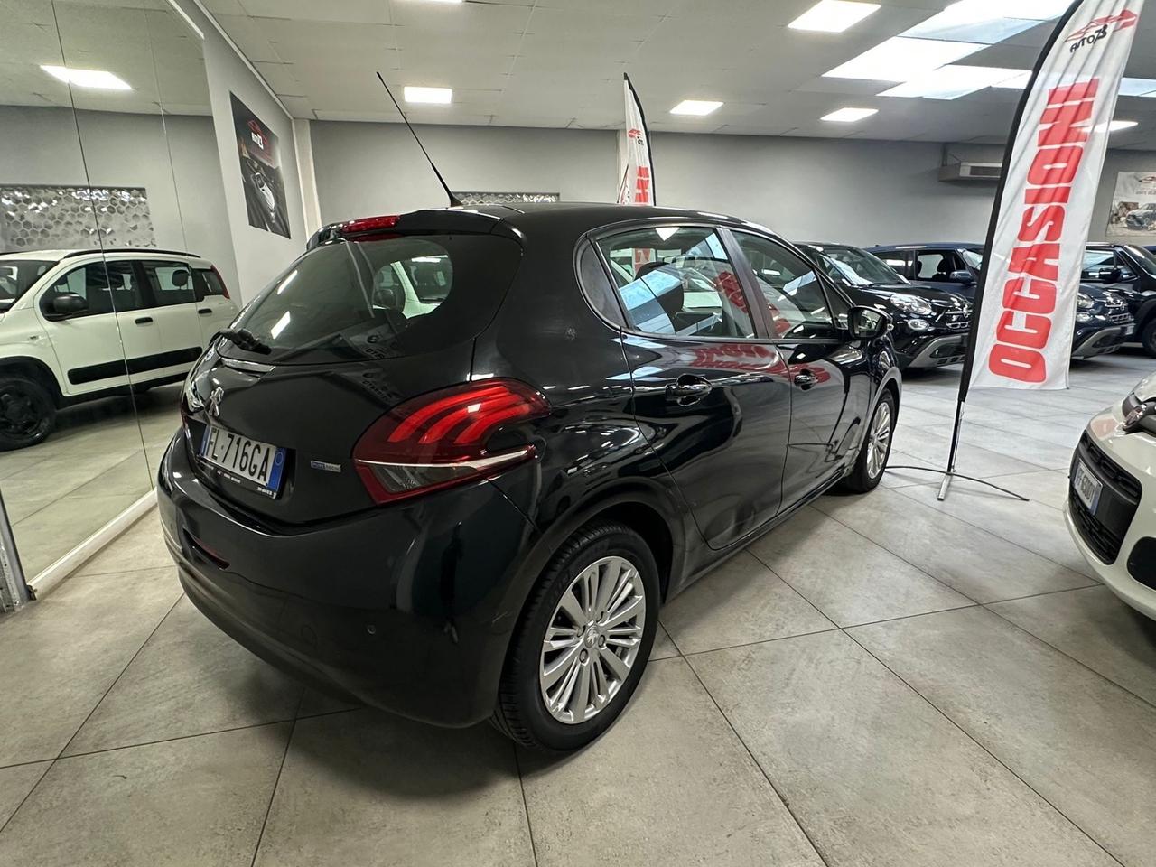 Peugeot 208 PureTech 82 5p. GPL Allure Ok Neopatentati