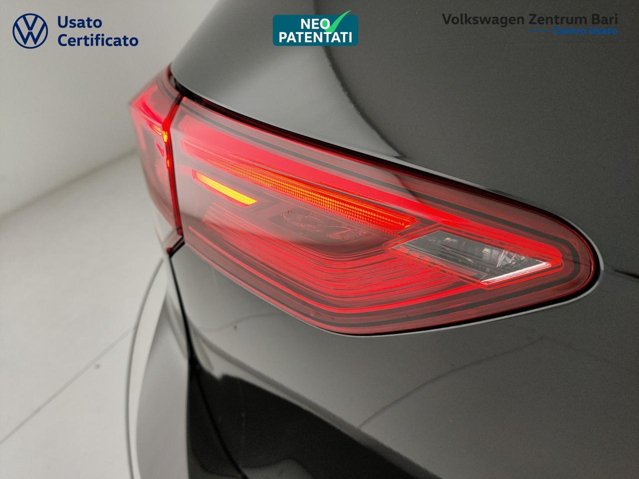 Volkswagen Golf 2.0 tdi life 115cv dsg