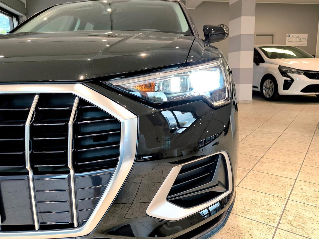 Audi Q3 35 TDI S tronic Business Advanced