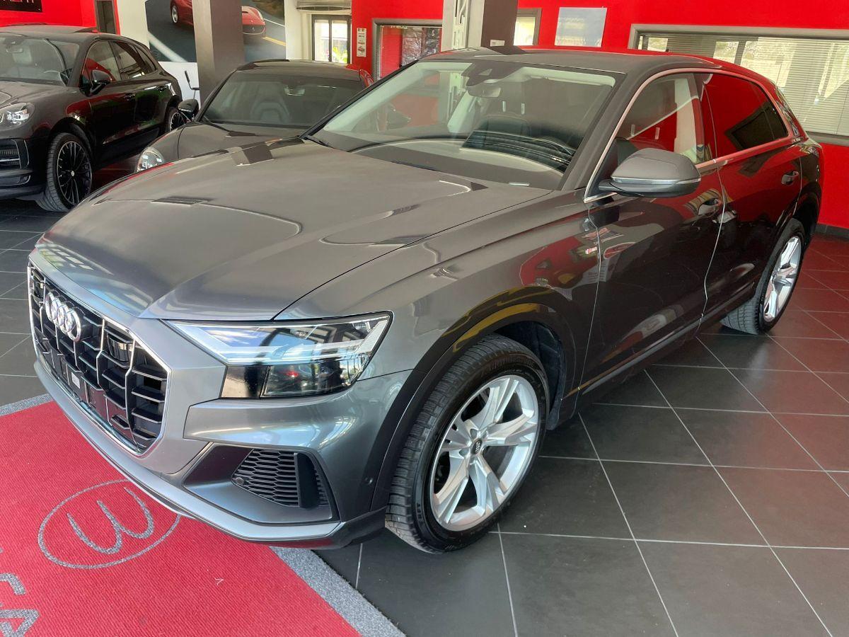 AUDI - Q8 - 50 TDI 286 CV quattro tiptronic Sport