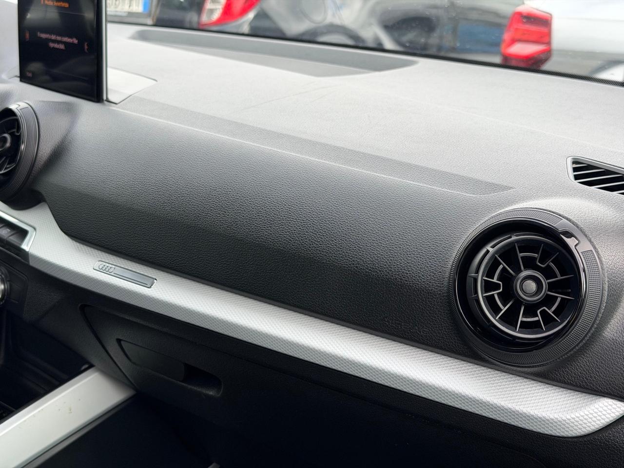 Audi Q2 1.6 TDI Design 116cv 2017