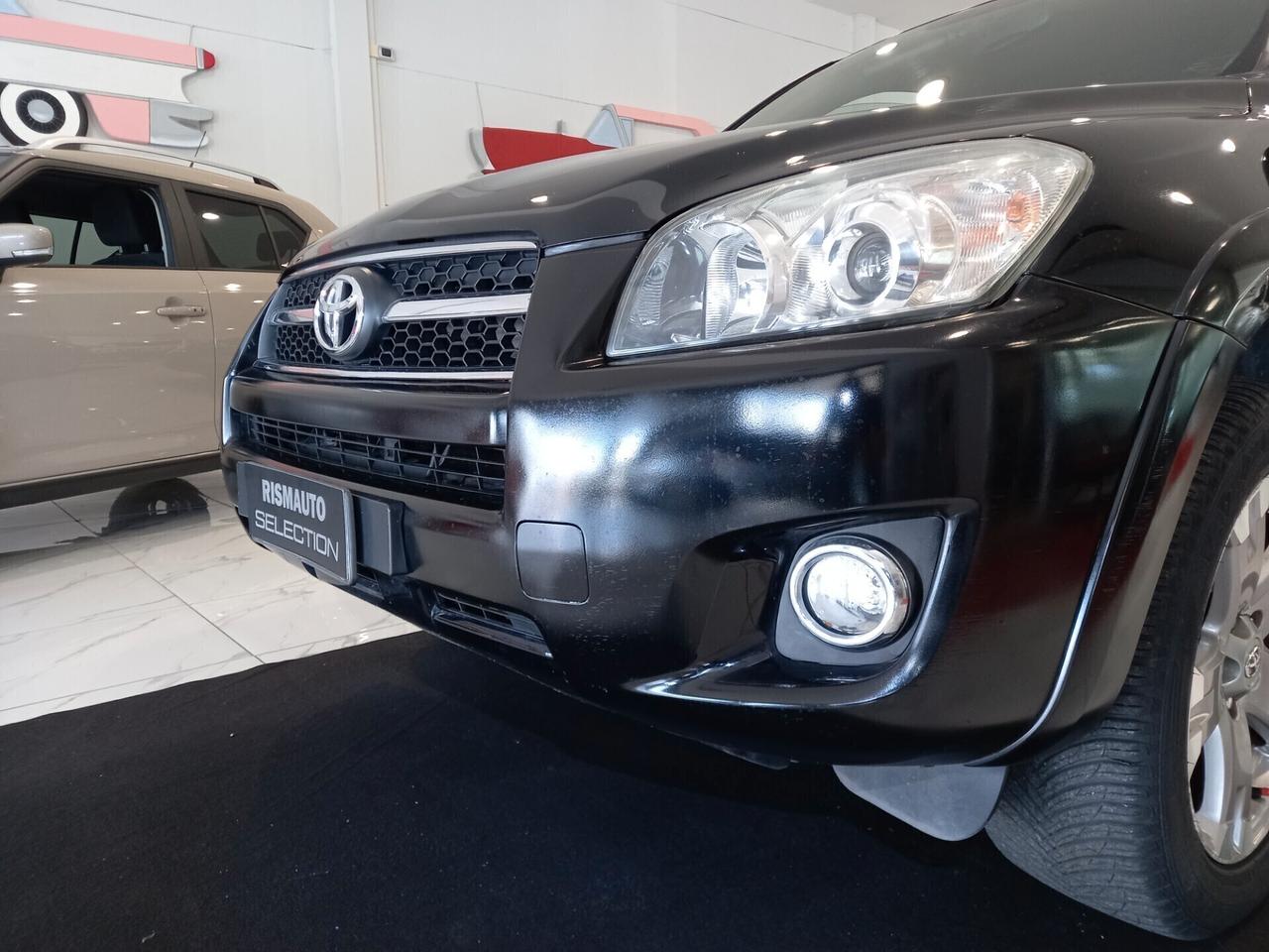 Toyota RAV 4 RAV4 Crossover 2.2 D-Cat A/T 150 CV Luxury