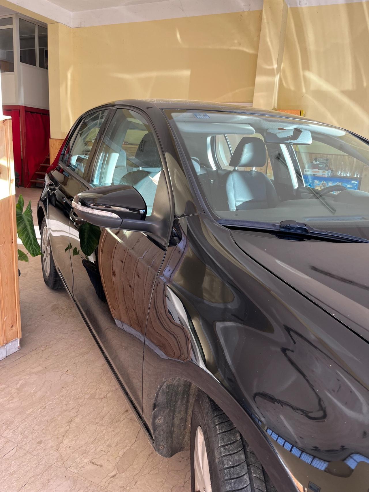 Volkswagen Golf 1.6 TDI DPF 5p. Highline