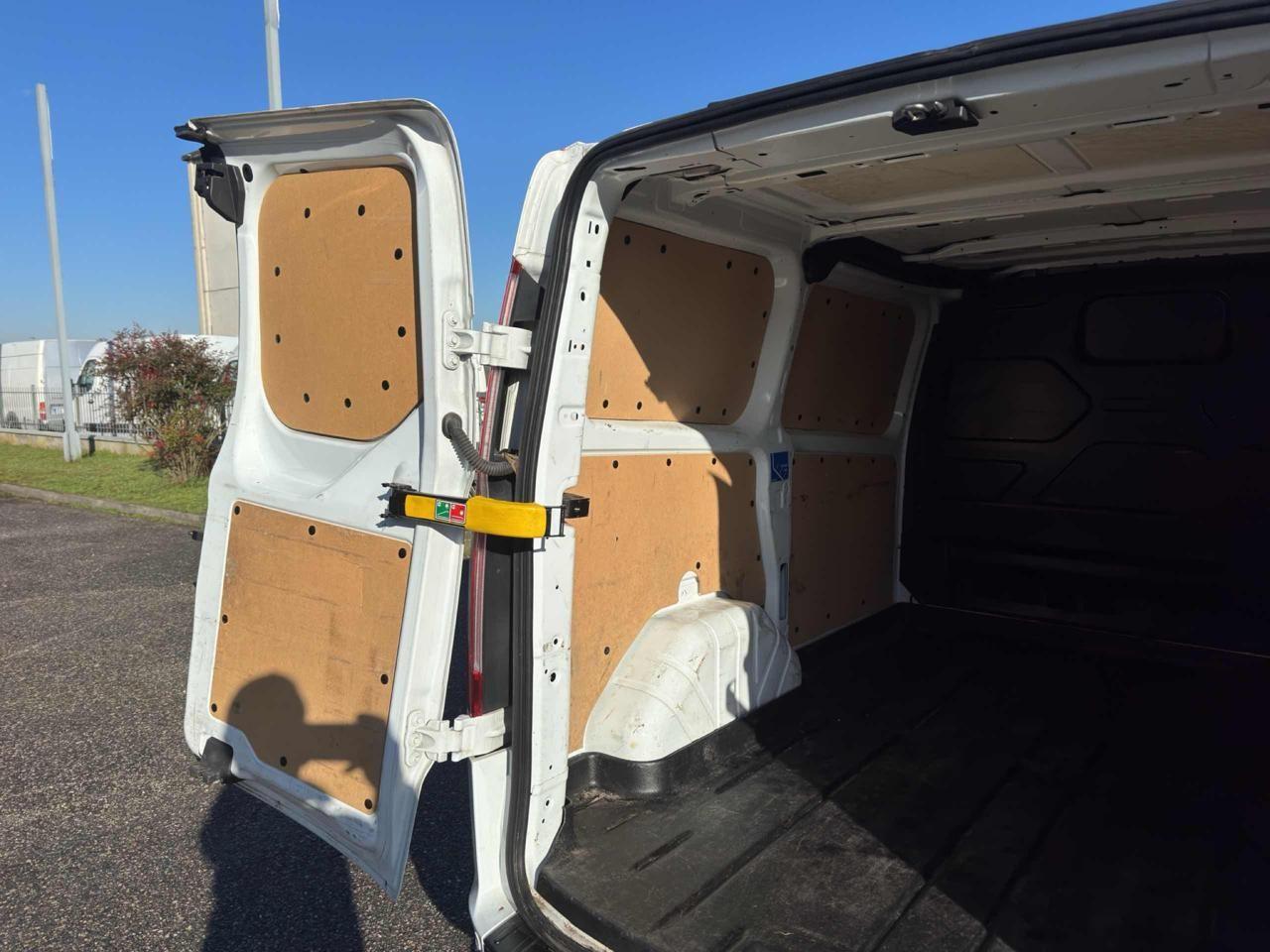 Ford Transit Custom 320 2.0 TDCI 131 CV L1H1-BLUETOOTH-CRUISE-SENSORI