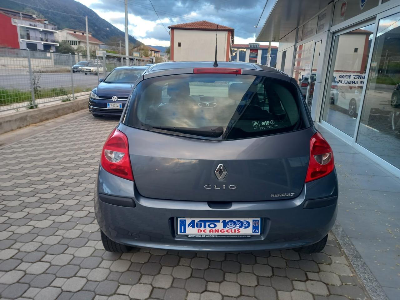 Renault Clio 1.2 16v DYNAMIQUE ACCESSORIATA SOLI 105.000 KM