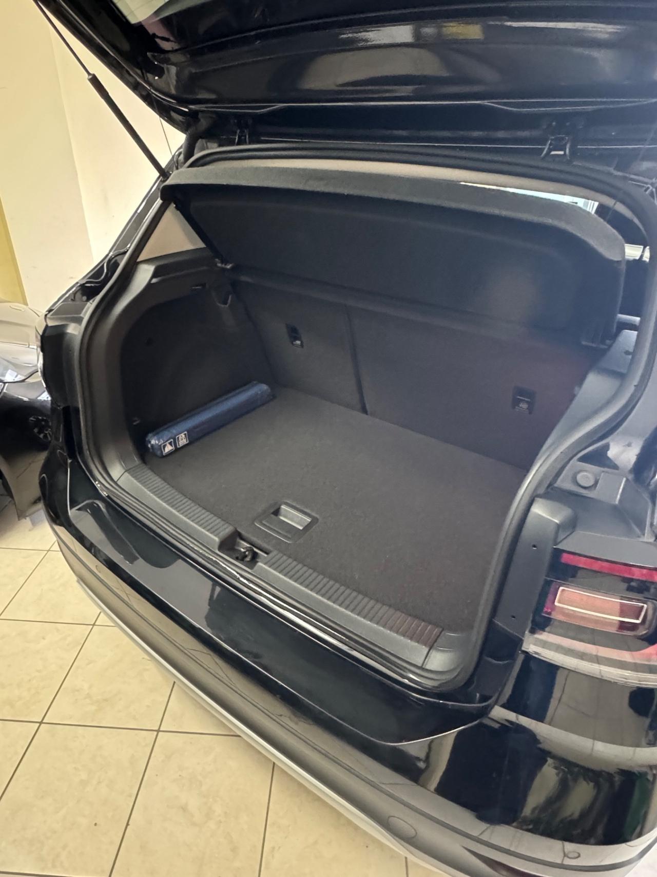 Volkswagen T-Cross 1.6 TDI SCR Advanced BMT