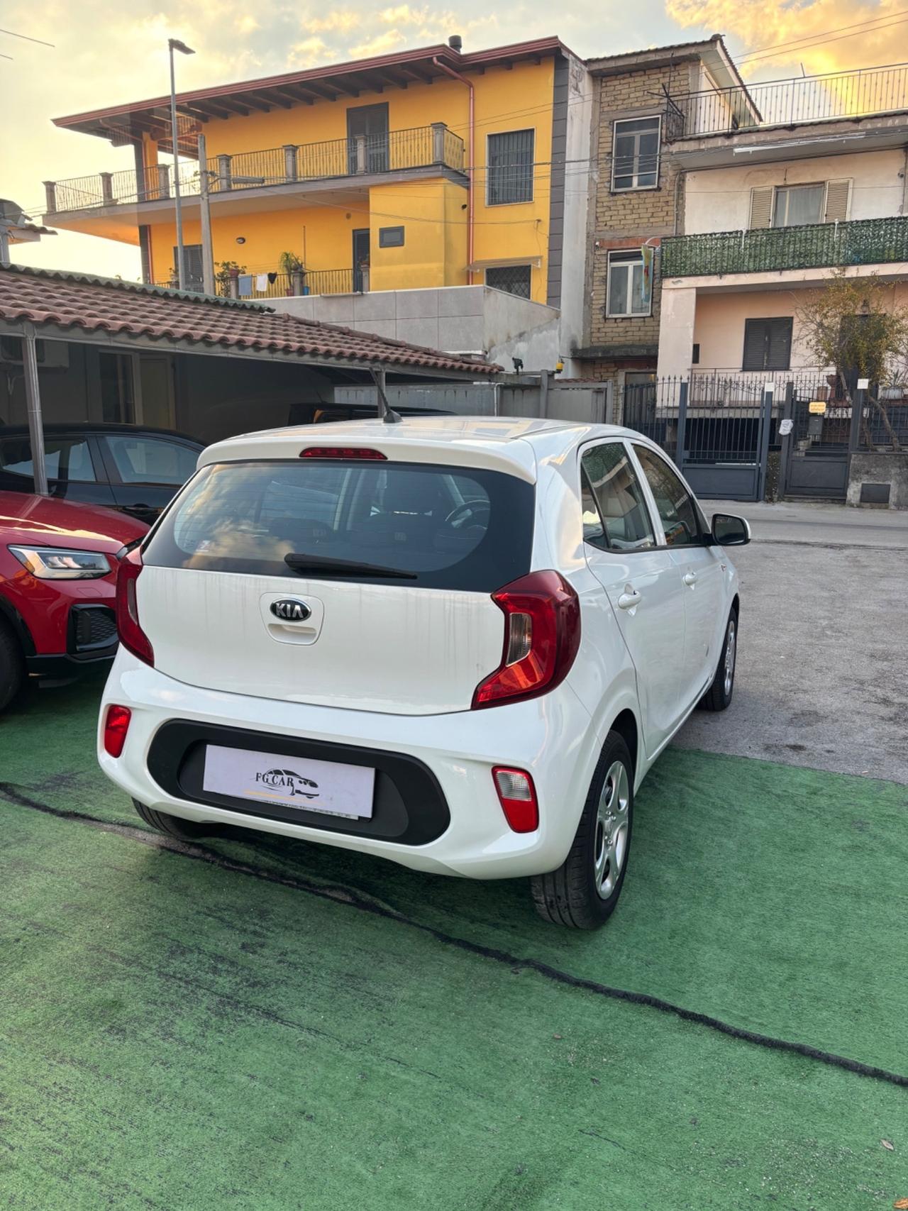 Kia Picanto 1.0 12V 5 porte X Line