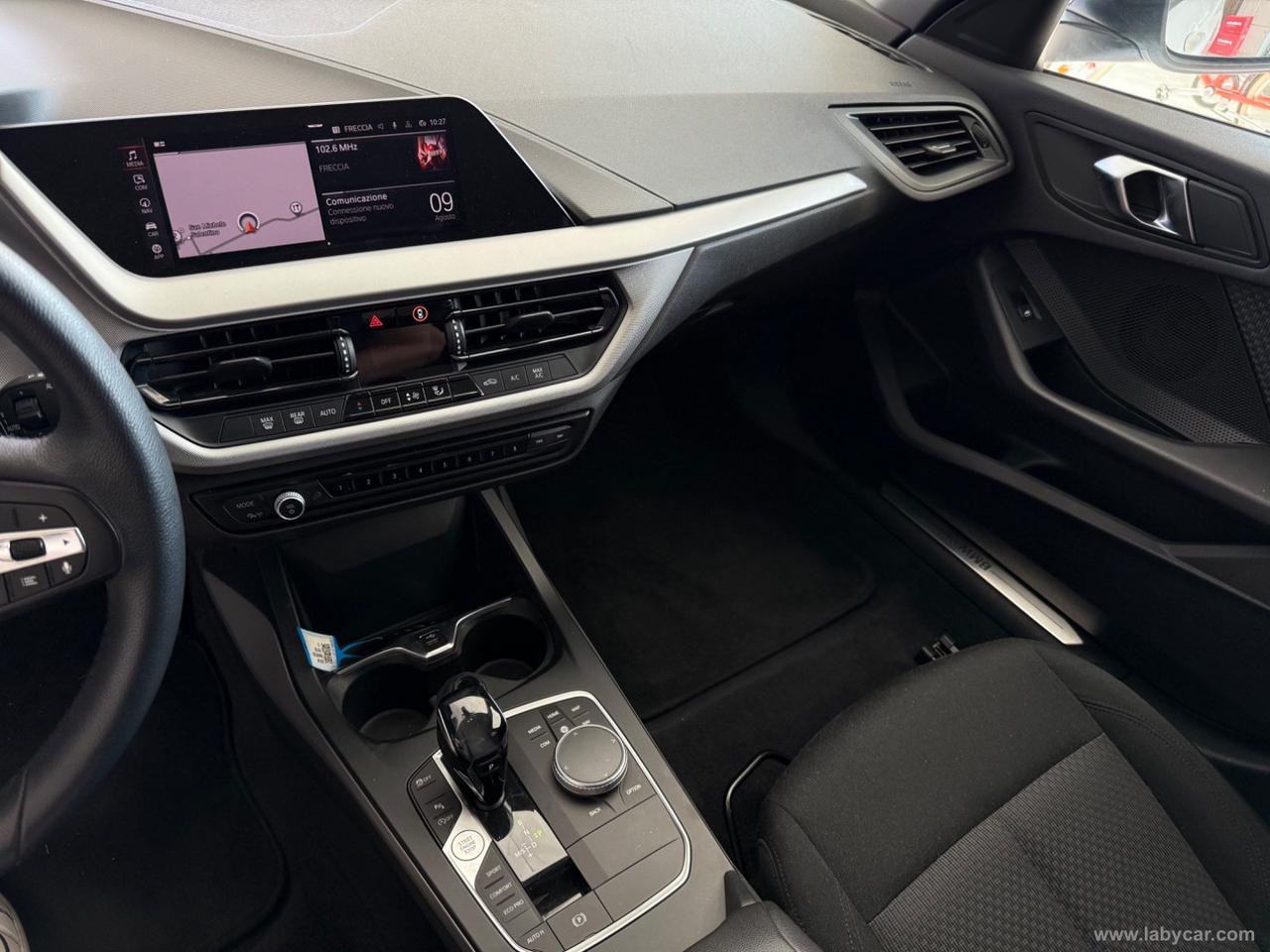BMW 116d 5p. Business Advantage
