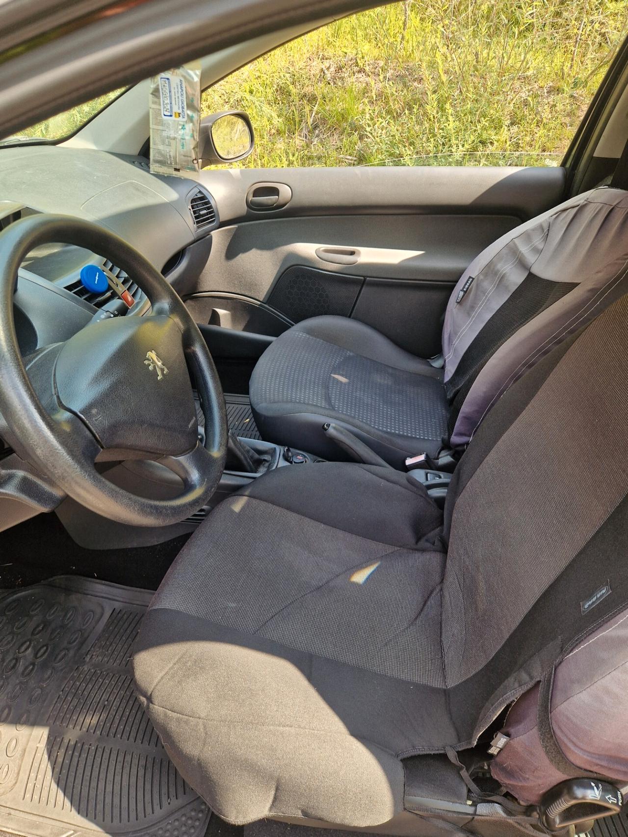 Peugeot 206 1.1 60CV Benz. 2011 - Garanzia 12 Mesi
