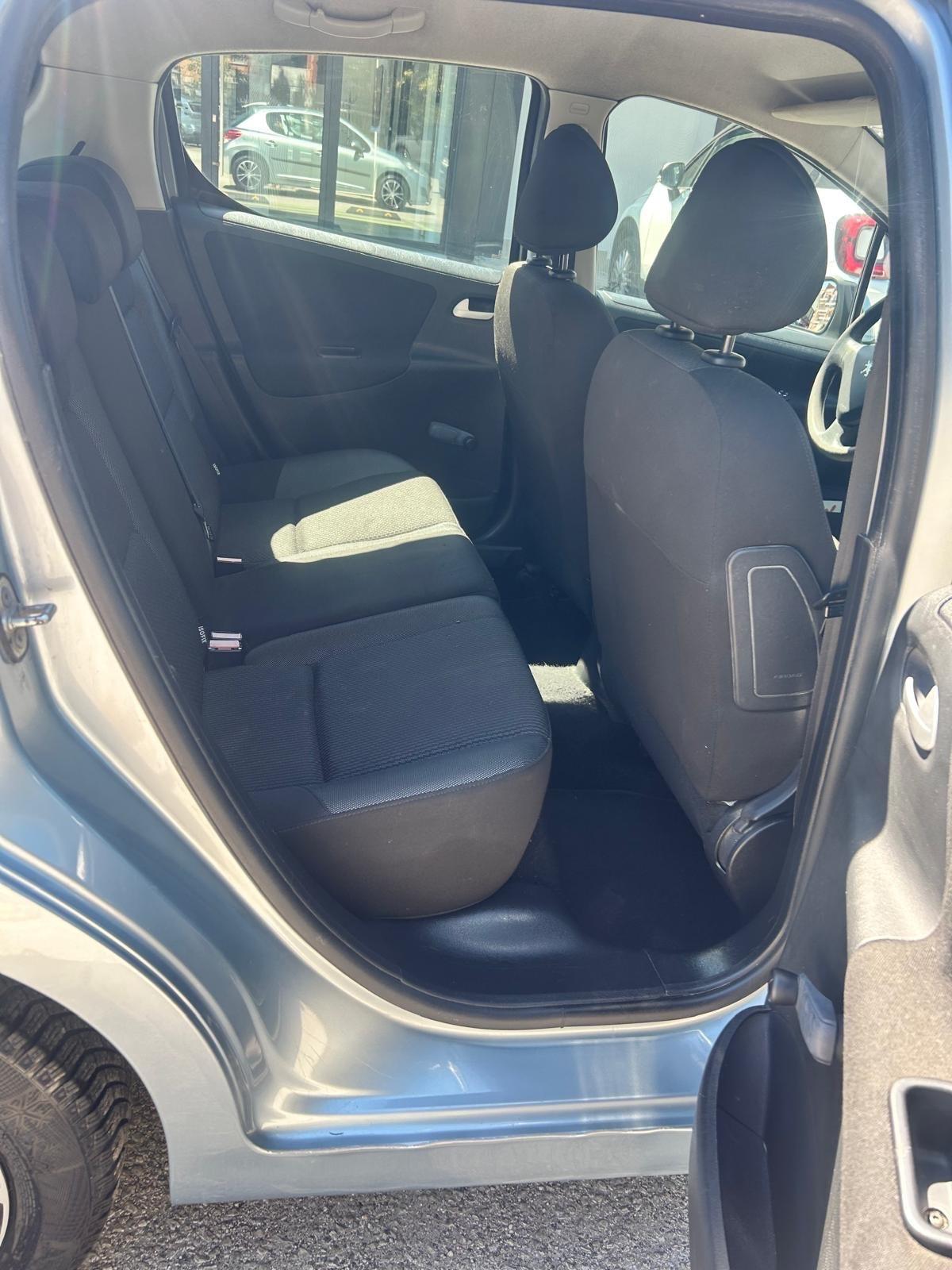 Peugeot 207 1.4 HDi 70CV 5p. XS