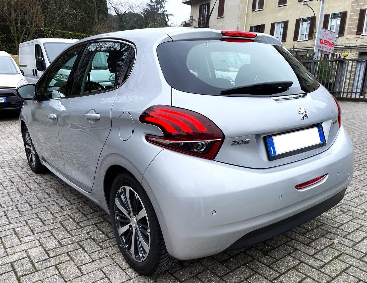 Peugeot 208 Allure 1.2 Benzina 5p. E6 Neopatentati