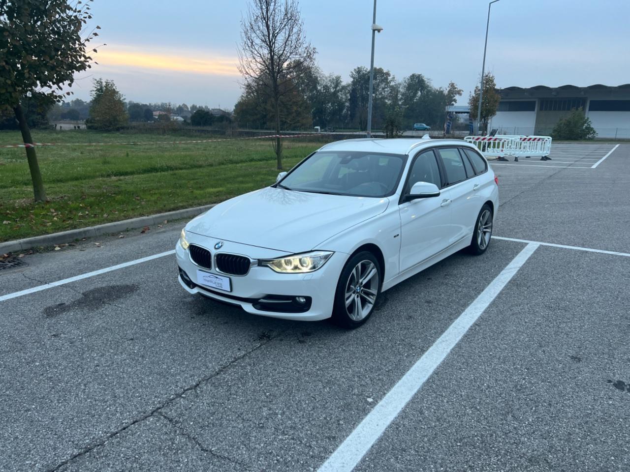 BMW 320d Touring PELLE TOTALE, HEAD UP DISPLAY