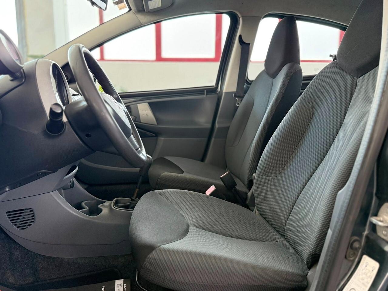 Toyota Aygo 1.0 Benzina 68cv 5porte sol 2006