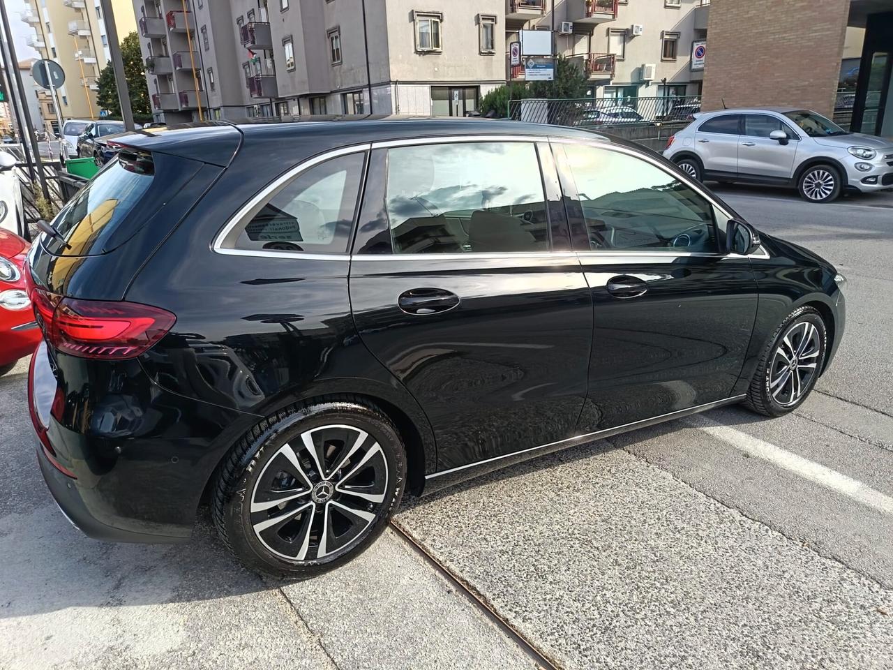 Mercedes-benz B 180 d Automatic AMG Line Premium Plus