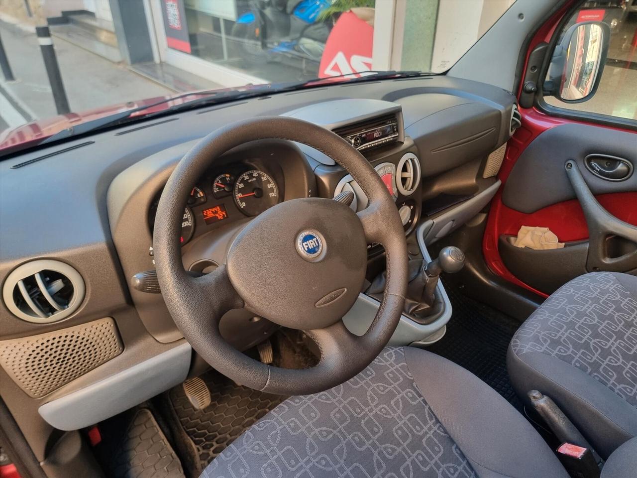 Fiat Doblo 1.9 JTD TETTO ALTO ALLESTIMENTO PER DISABILI