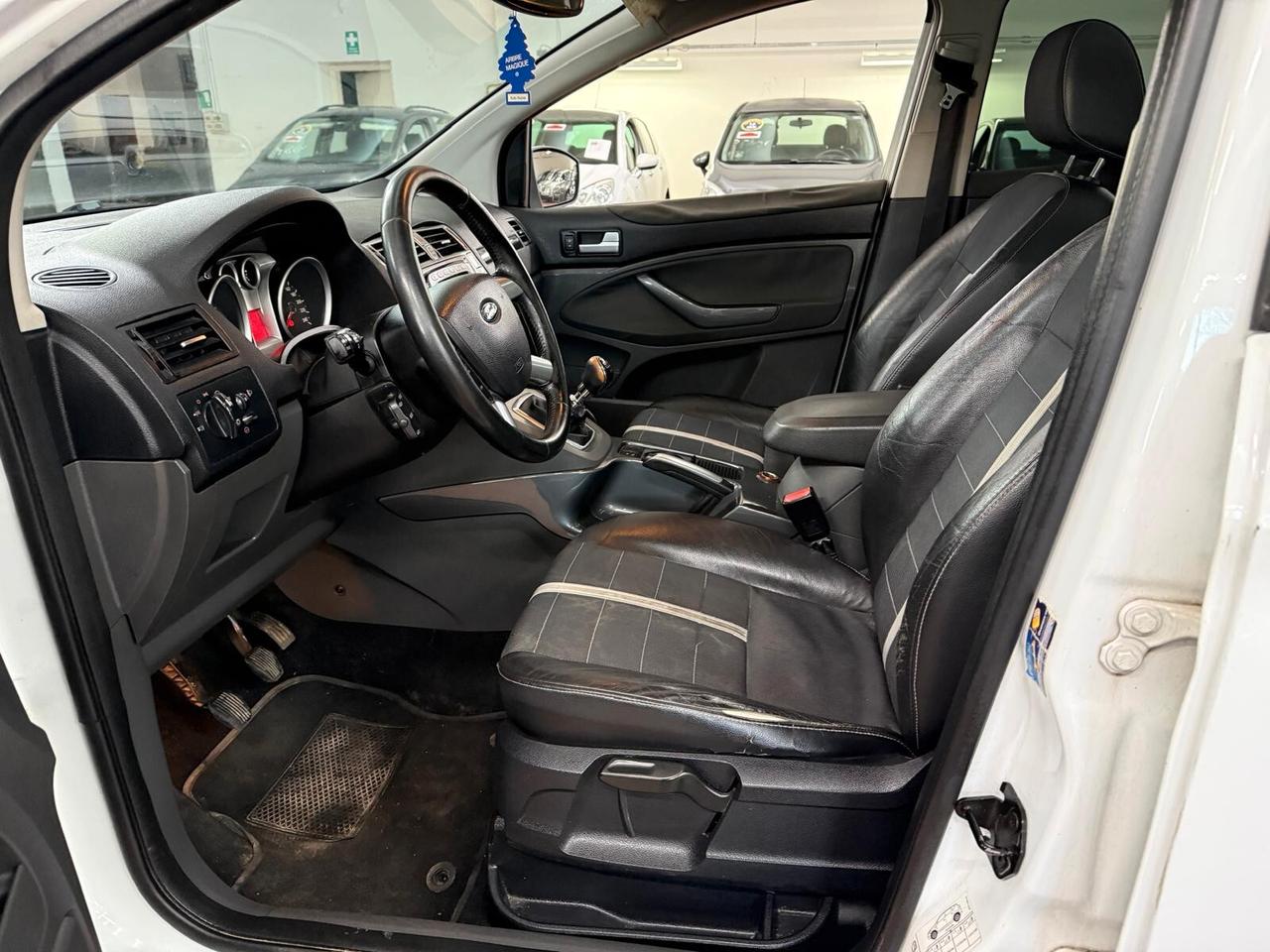 Ford Kuga 2.0 TDCi 136 CV Titanium