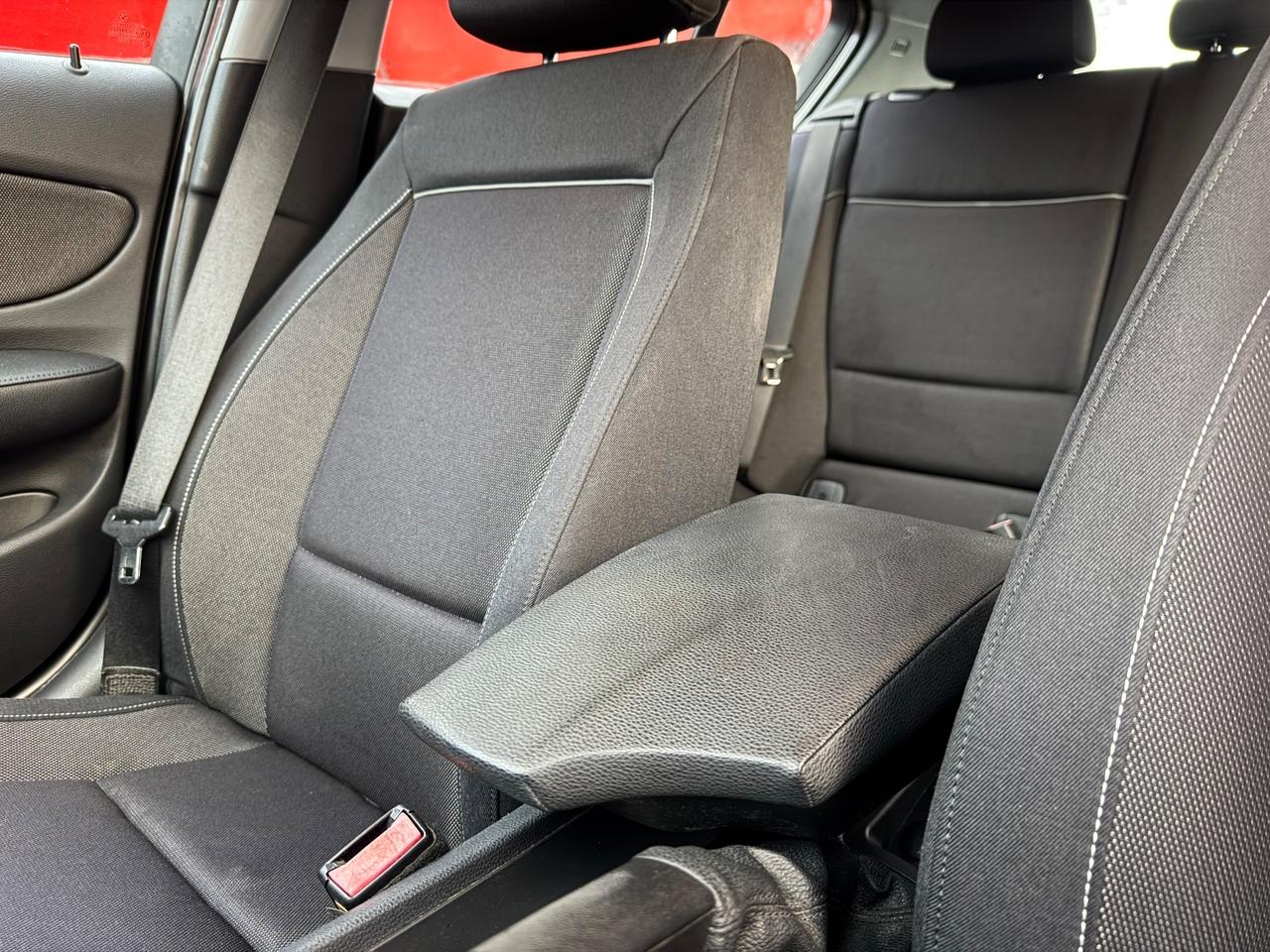 Bmw 116 ADATTA A NEOPATENTATI 116i 116cv cat 5 porte