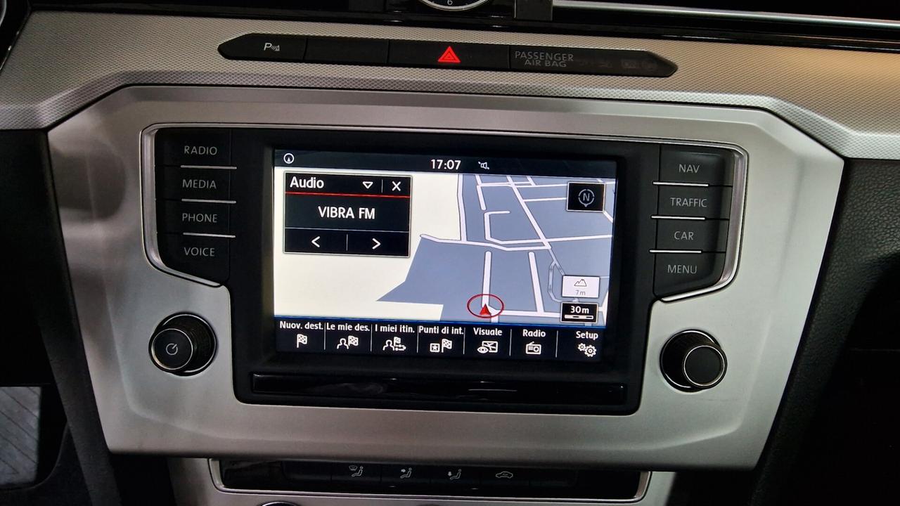 Volkswagen Passat Variant 1.6 TDI DSG Comfortline BlueMotion Tech.