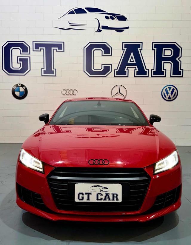 AUDI TT Coupé 1.8 TFSI S tronic S-LINE