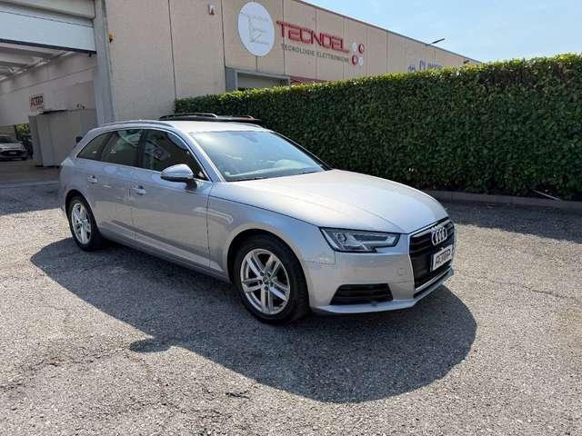 Audi A4 Avant 35 TDI S tronic Business