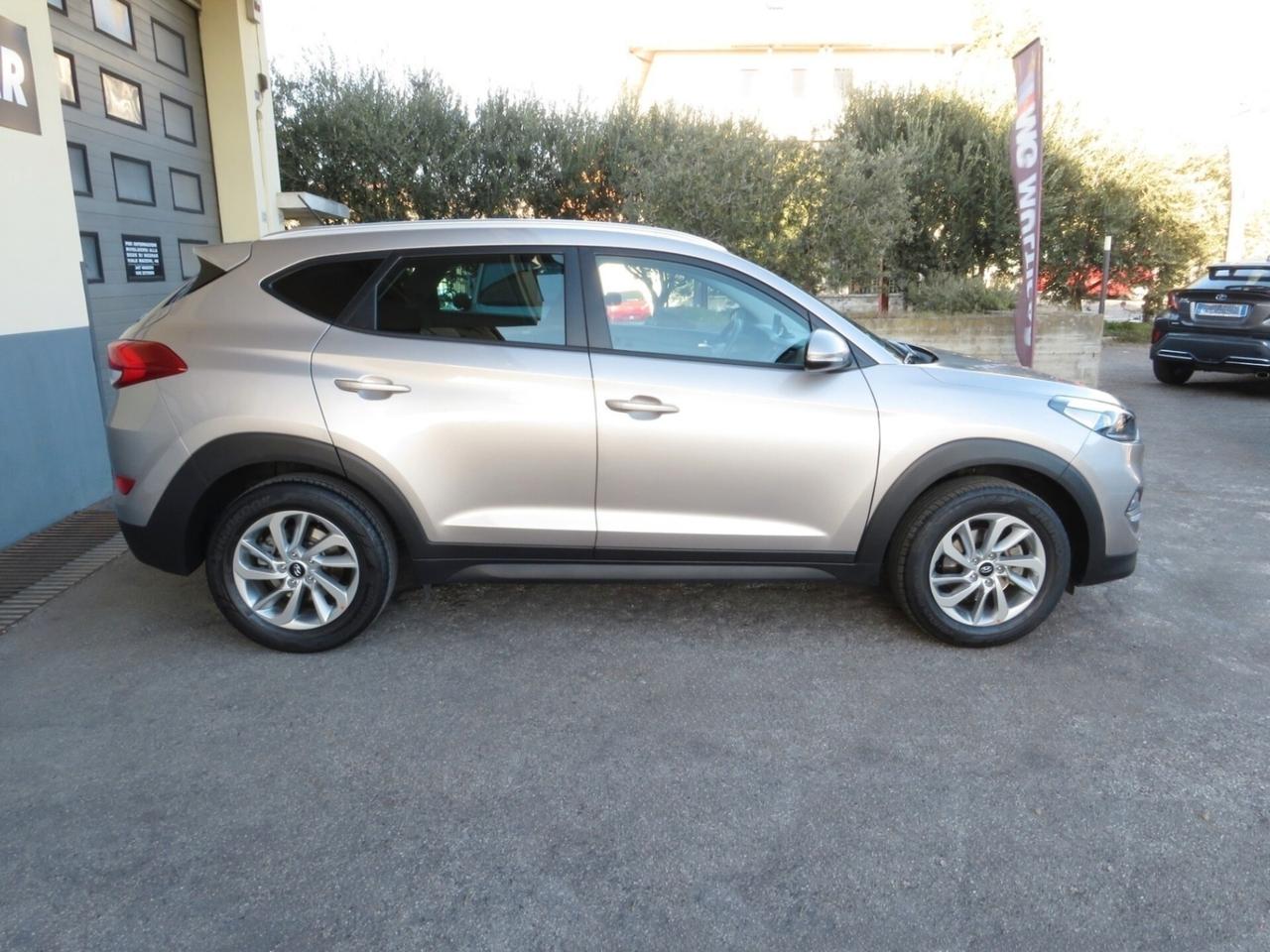 Hyundai Tucson 1.6gdi Comfort Plus. km 44.800! 1 proprietario