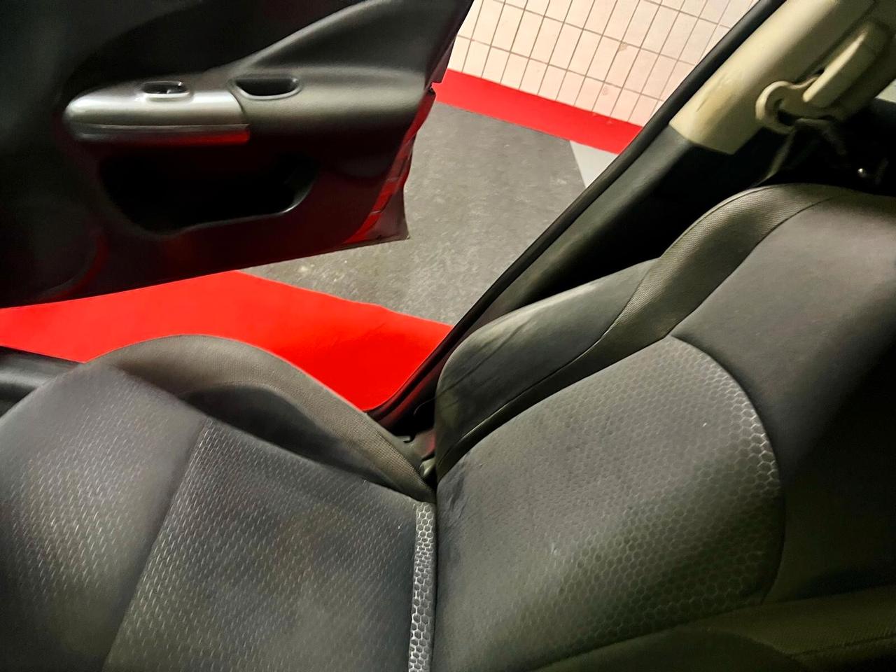 Nissan Juke 1.6 DIG-T 190 MCVT 4WD Tekna