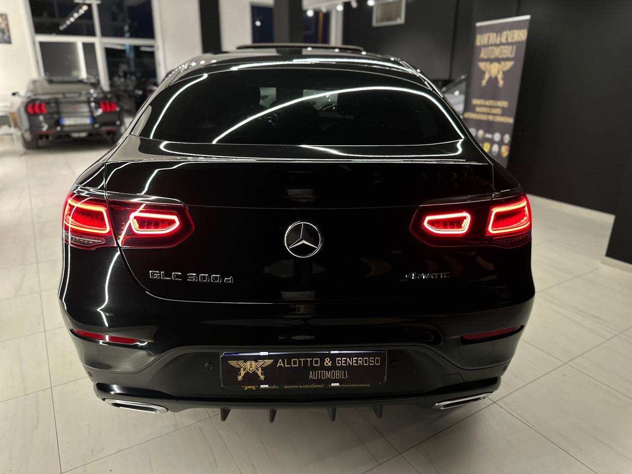Mercedes GLC Coupé 300d 245 CV 4Matic Night Edition 2022