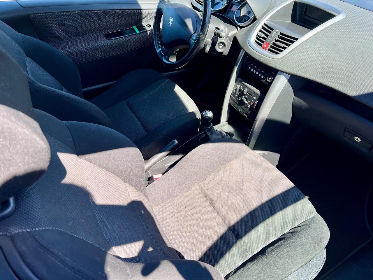 Peugeot 207 1.6 VTi 120CV 3p. XS