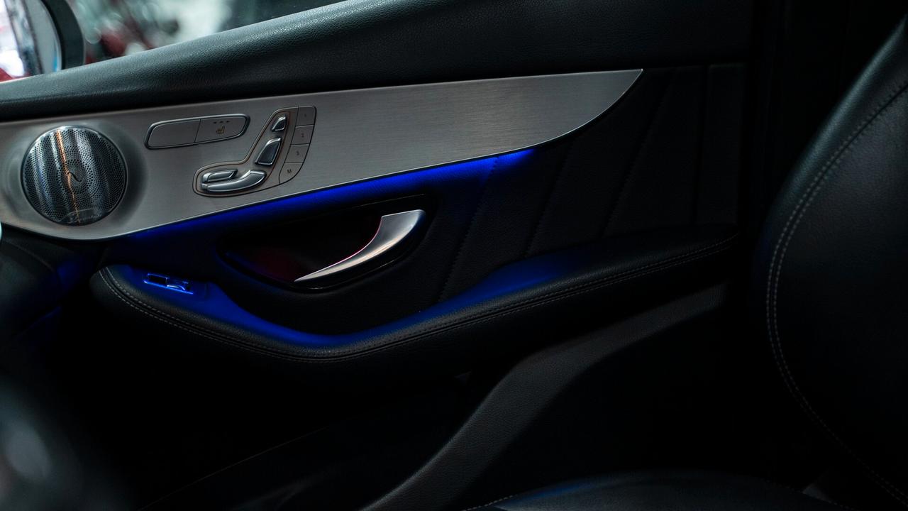 Mercedes-benz GLC 220 D 4MATIC PREMIUM PLUS AMG TETTO PACK LUCI MULTIBEAM