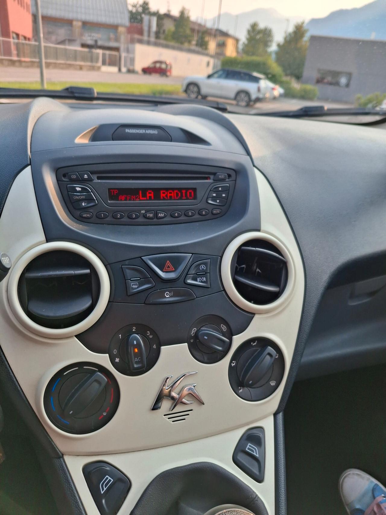 Ford Ka Ka+ 1.2 8V 69CV Titanium 2015 neopatentati