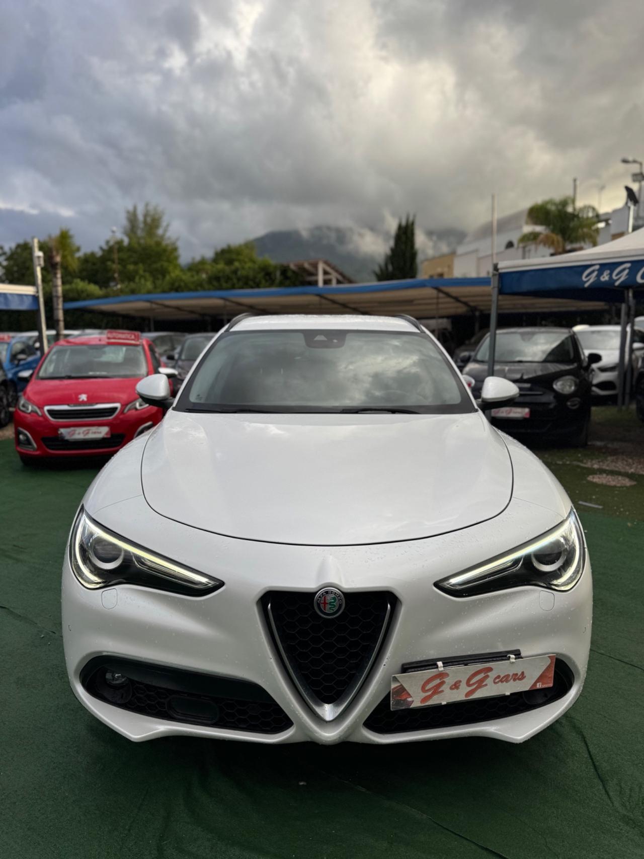Alfa Romeo Stelvio 2.2 Turbodiesel 210 CV AT8 Q4 Executive